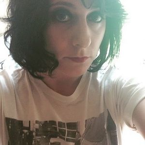 Meet your Posher, Marisa